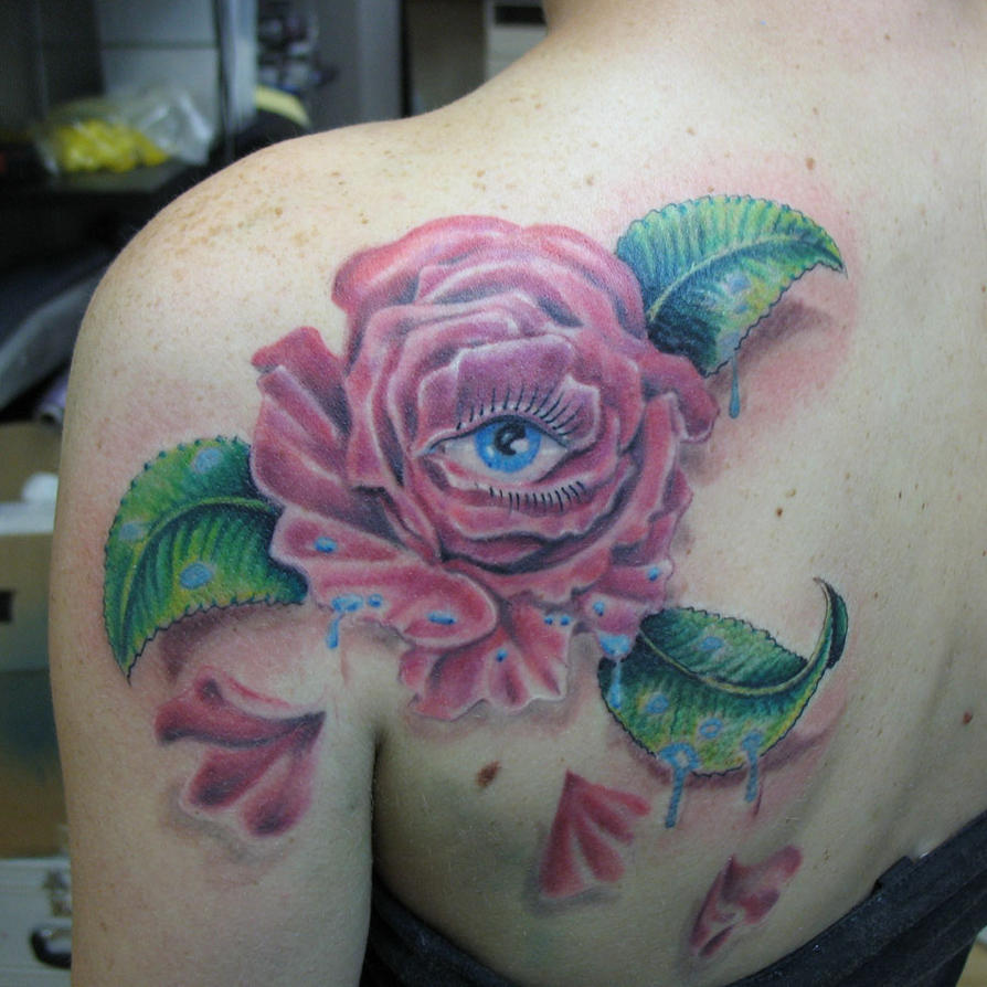 tommicrazy 260 - shoulder tattoo