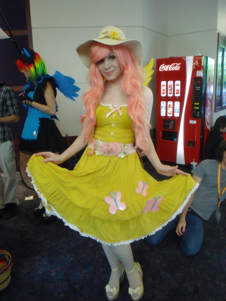 awa__13__hat_wearing_fluttershy_by_natur